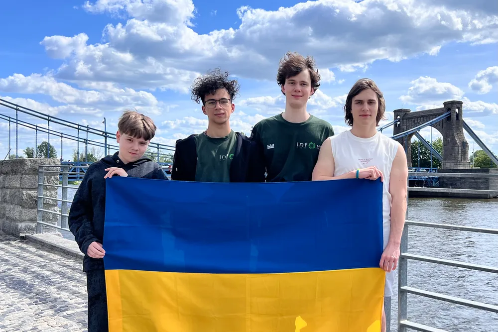 Зліва направо: Бенедикт Квасниця, Андрій Кузьма, Ростислав Ябченко, Владислав Халін